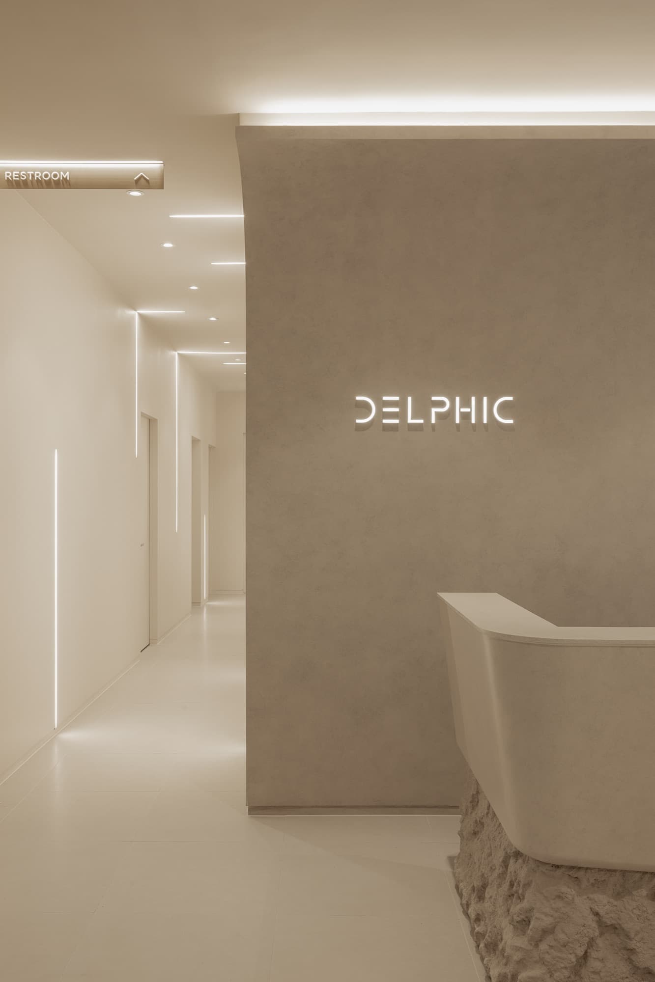 Reception corridor